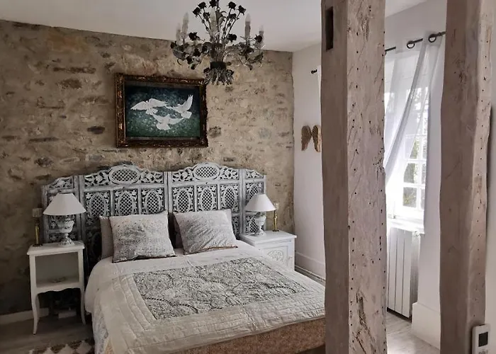 Chateau De ベッド・アンド・ブレックファスト 3*