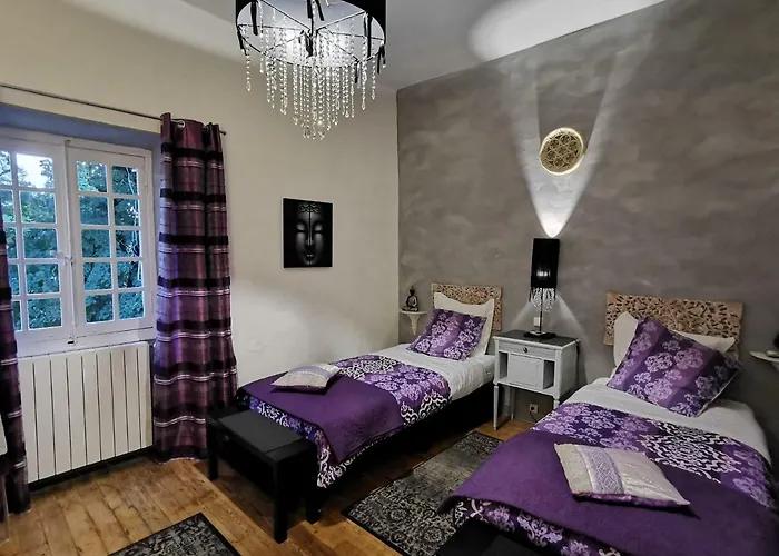 ベッド・アンド・ブレックファスト Chateau De