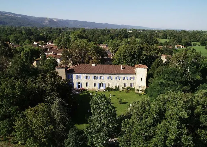 ベッド・アンド・ブレックファスト Chateau De 3*