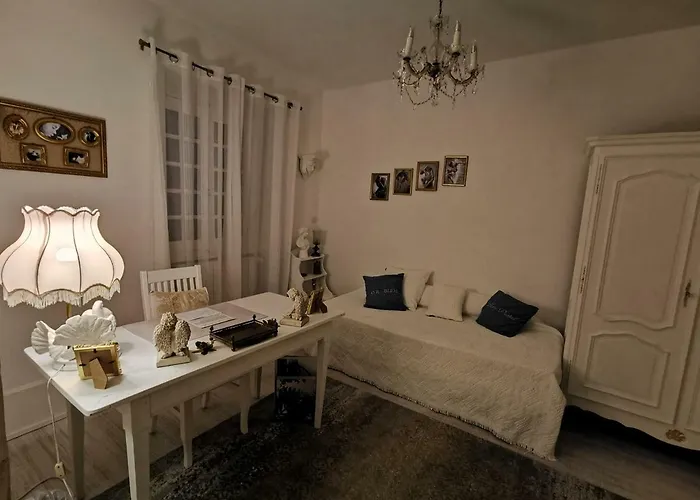 Chateau De ベッド・アンド・ブレックファスト Verdalle