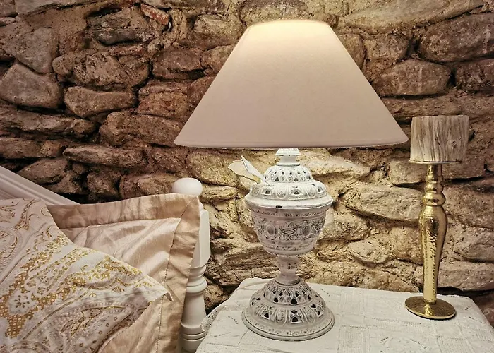 ベッド・アンド・ブレックファスト Chateau De 3*