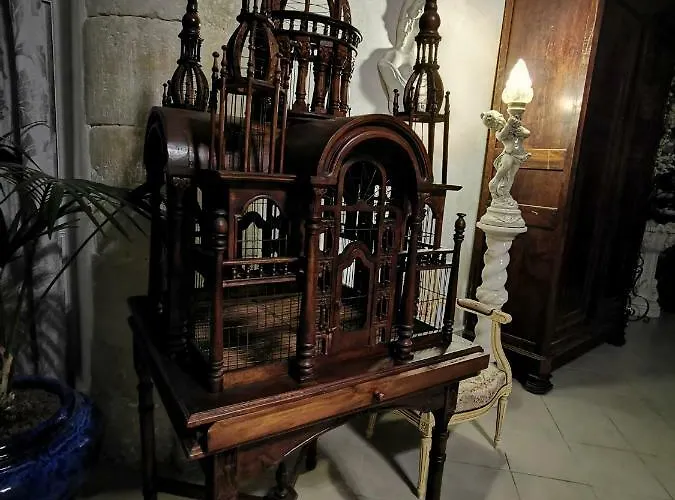 ベッド・アンド・ブレックファスト Chateau De 3*